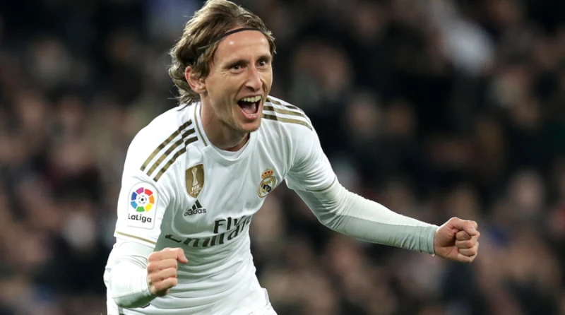 Tiểu sử của tiền vệ Luka Modric